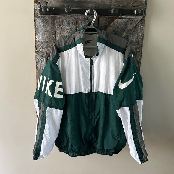 Men's Vintage Nike Full Zipper Light Weight Jacket Green, White & Grey - Picture 1 of 4